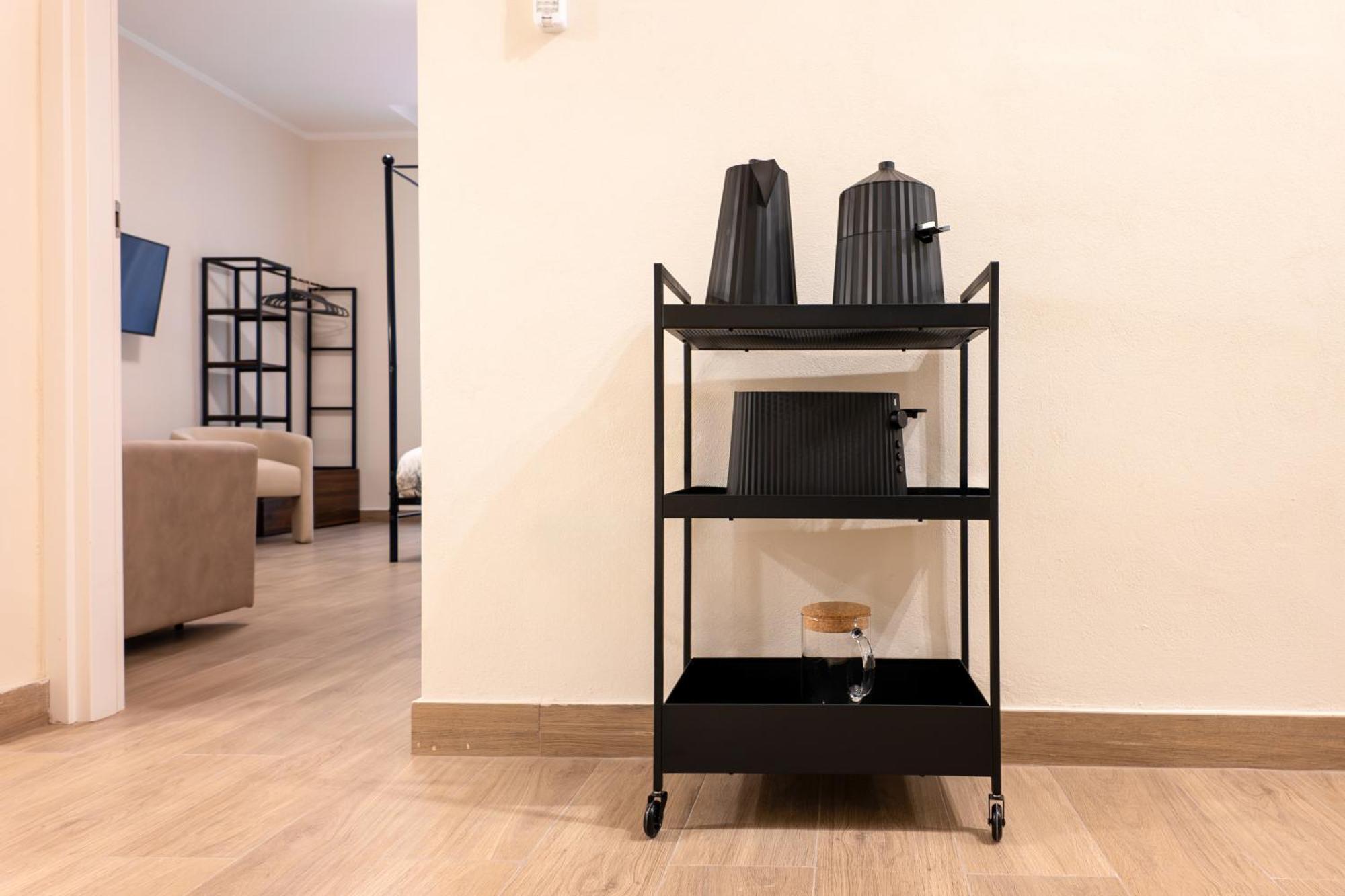 C3 Top Class Apartment, 2 Camere Da Letto, 2 Bagni, Giardino Distante 15 Minuti A Piedi Da Fontana Di Trevi Roma Ngoại thất bức ảnh